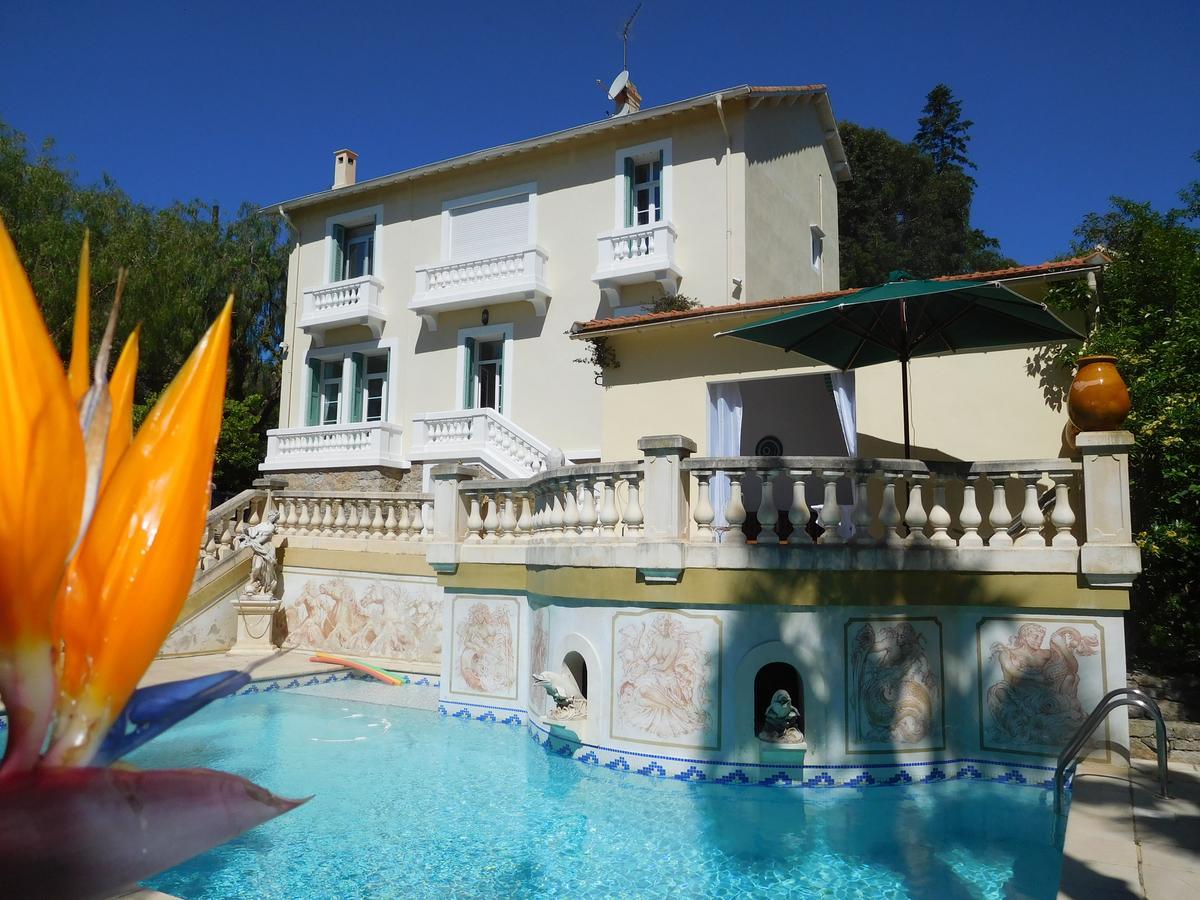 Villa Marguerite Йер Экстерьер фото