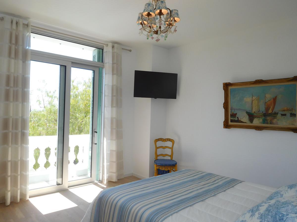 Villa Marguerite Йер Экстерьер фото